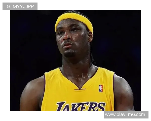 夸梅反击篮球评论员身份质疑强调自己是专业人士有何不妥