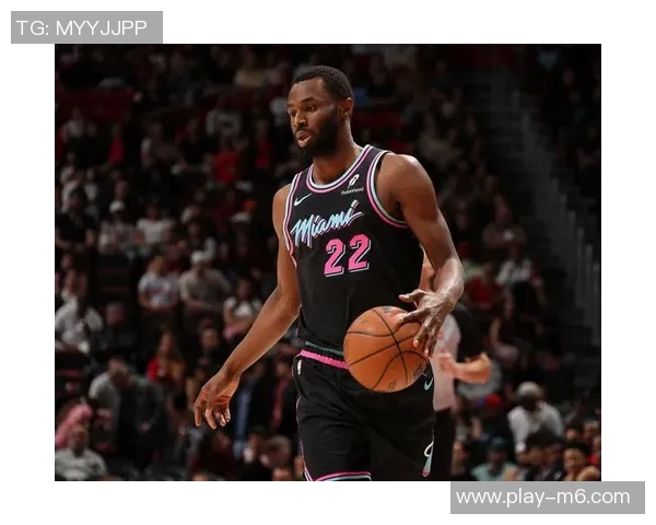 维金斯在勇士队内依然备受赞誉球队舍不得放弃他的价值与贡献