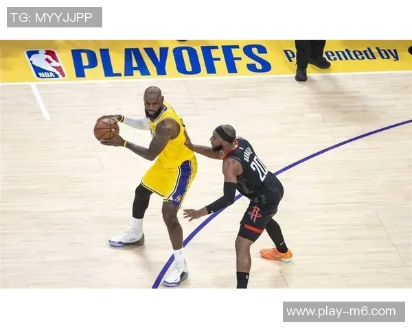 路威谈湖人训练风格JJ不应干涉卢卡与老詹的训练方式